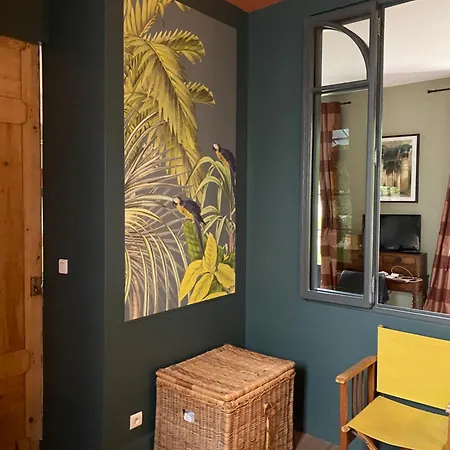 Un Jardin En - Parking Gratuit Apartment